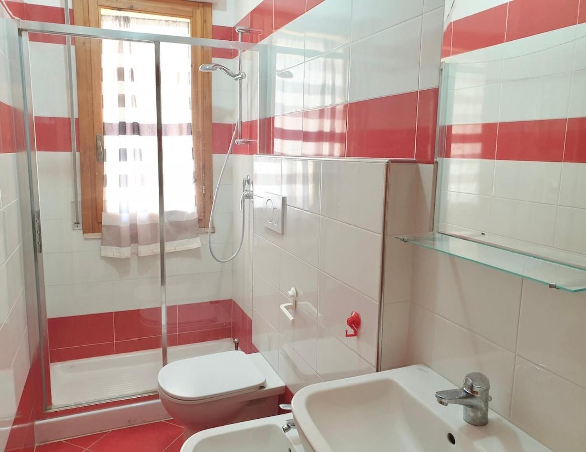 Isstravel, Holiday Homes In Marina Di Bibbona From 400 To 900 Meters From The Sea, Apartments 6 Beds With Private Outdoor Area المظهر الخارجي الصورة