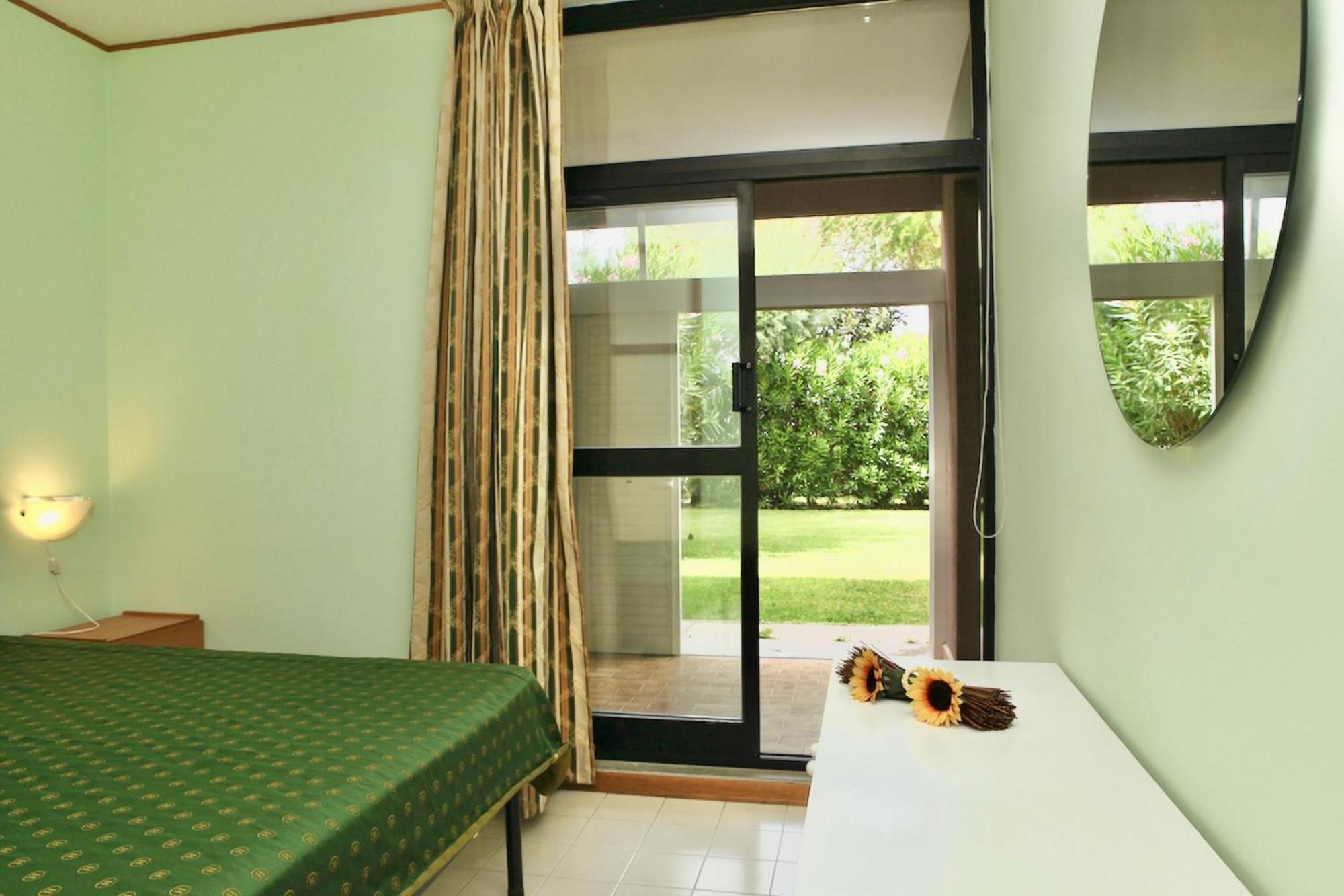 Isstravel, Holiday Homes In Marina Di Bibbona From 400 To 900 Meters From The Sea, Apartments 6 Beds With Private Outdoor Area المظهر الخارجي الصورة